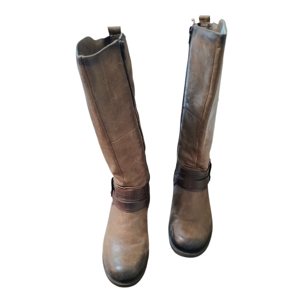 Earth Tall Sequoia Taupe Leather Zip Up Boots Staps Studs Destressed Women's 8B